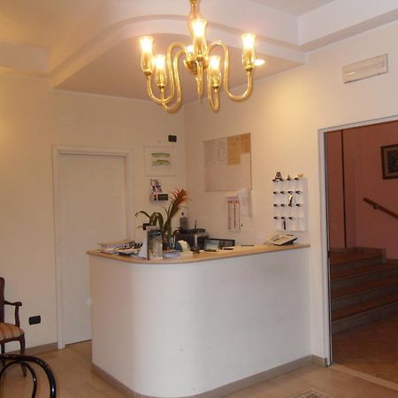 Hotel Ferrara San Benedetto del Tronto Extérieur photo