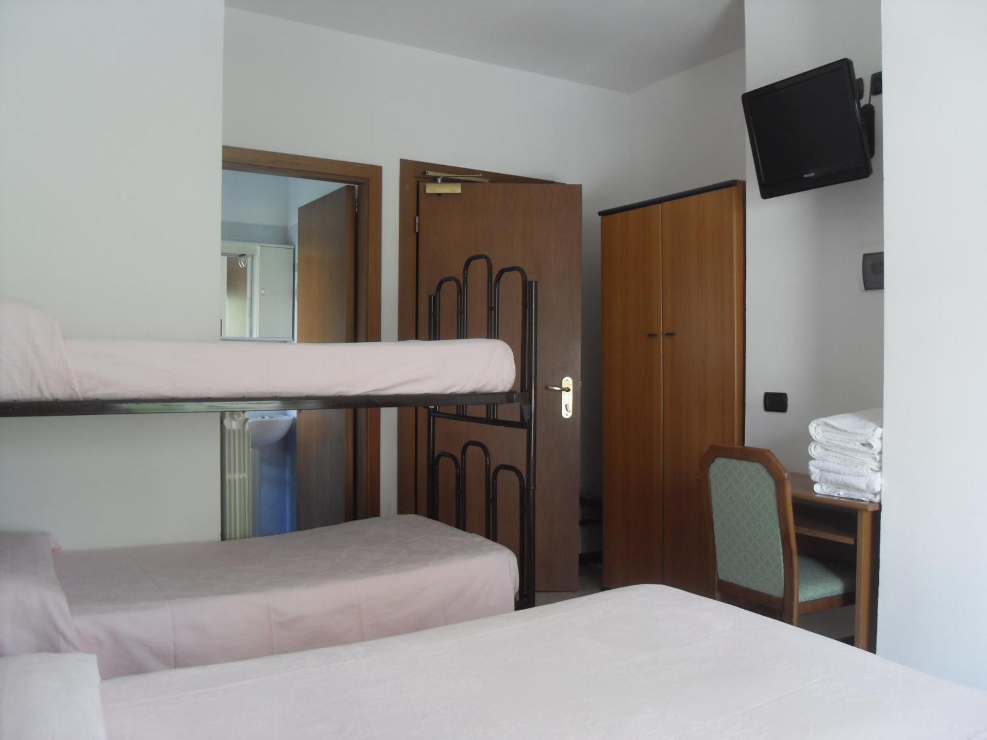 Hotel Ferrara San Benedetto del Tronto Extérieur photo